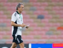 Arab Saudi Tampil Buruk di Kualifikasi Piala Dunia 2026, Roberto Mancini Resmi Didepak